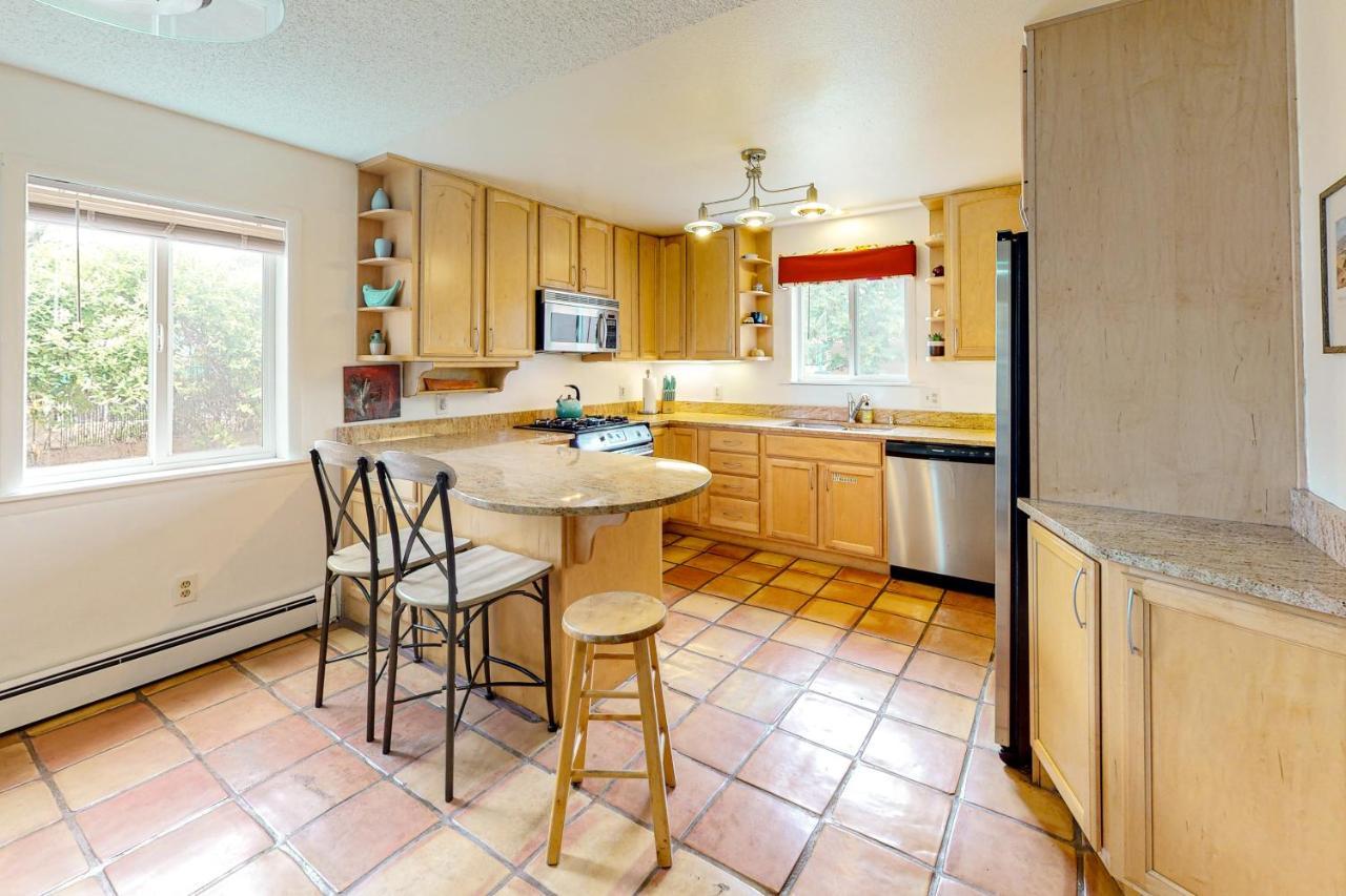 Kathryn Place Casita * Santa Fe
